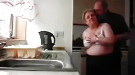 Анален курва гарван  ...