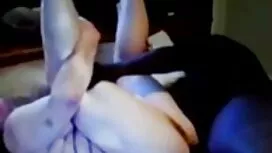 Малка в порно възрас ...