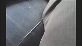 Две момичета редовно ...